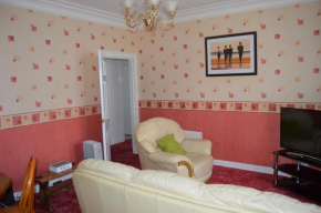 Отель Kirk View holiday apartment  Киркальди
